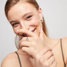 Double ring with white topaz